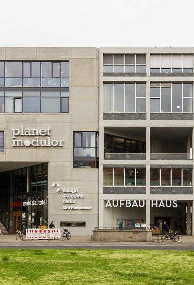 berlin school of design and communication